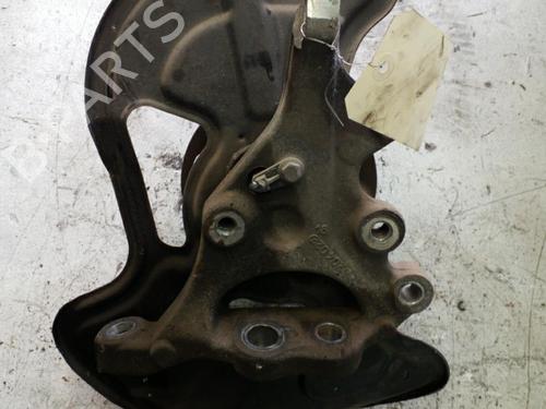 Right front steering knuckle MERCEDES-BENZ C-CLASS (W204) C 220 CDI (204.008) | BP25092879M26 
