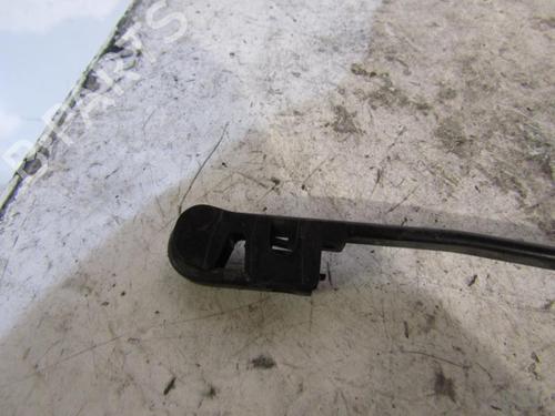 Used Front windshield wiper arm Front windshield wiper arm VW POLO IV (9N_, 9A_) [2001-2014] 25090285 25090285