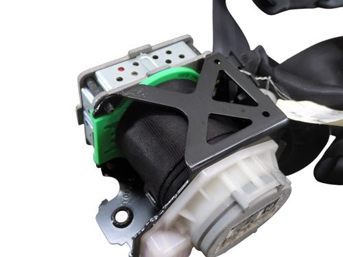 front-right-seatbelt-citroen-c4-ii-nc_-2009-33181605 main image