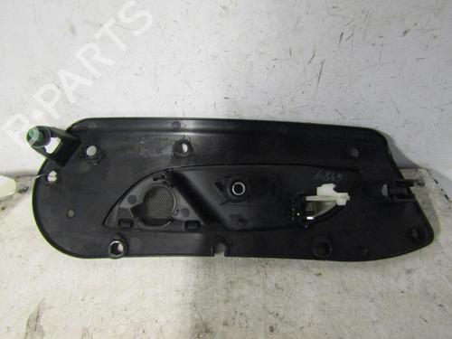 Used Front left interior door handle Front left interior door handle FIAT PUNTO EVO (199_) 1.2 (65 hp) 25090775 25090775