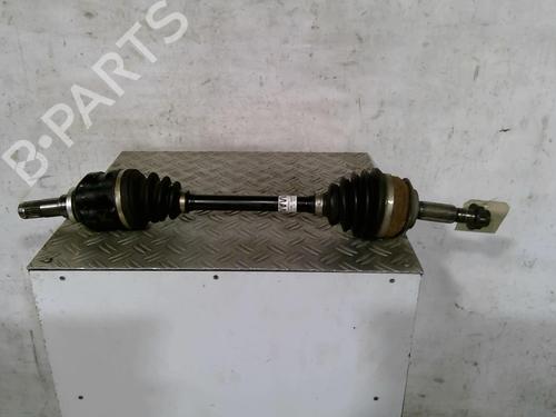 Left front driveshaft TOYOTA YARIS (_P13_) 1.5 Hybrid (NHP130_, NHP130) | BP25111550M38 