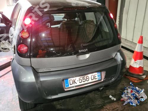 Used Windscreen washer tank Windscreen washer tank SMART FORFOUR (454) 1.5 CDI (454.001) (95 hp) 10709749 10709749