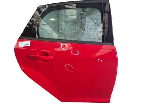 Używane Drzwi tylne prawe FORD FOCUS III 1.6 Ti (125 hp) 30908310