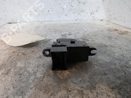 Right front window switch NISSAN PRIMERA Hatchback (P12) 2.2 Di | BP25066959I26 