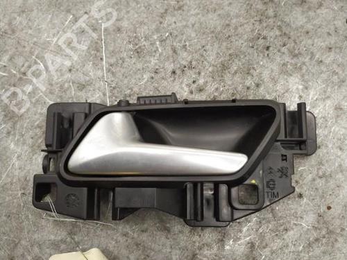 Used Rear left interior door handle PEUGEOT 508 II (FB_, FH_, F3_) Hybrid 225 (F35GQU) (224 hp) 25055615