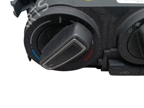 Used Climate control VW POLO V (6R1, 6C1) 1.0 (75 hp) 28129576