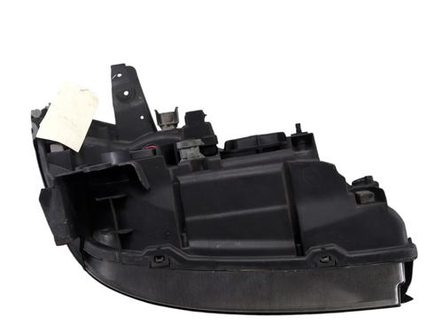 Używane Lampa przednia prawa RENAULT SCÉNIC I MPV (JA0/1_, FA0_) 1.6 (JA00, JA16, JA15, JA19, JA1V, JA2B, JA2C, JA0B,... (107 hp) 30307712