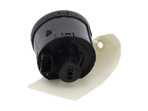 Headlight switch SEAT IBIZA V (KJ1, KJG) 1.0 TSI | BP38789684I24 - Image 2