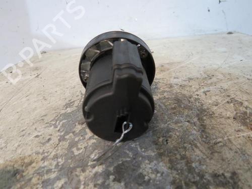 Used Switch Switch BMW 5 (E34) [1987-1995] 25070760 25070760