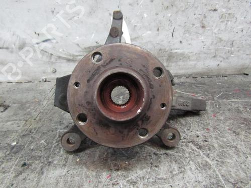 Used Right front steering knuckle Right front steering knuckle SUZUKI SWIFT III (MZ, EZ) 1.3 (RS413, ZC11S) (92 hp) 25106149 25106149