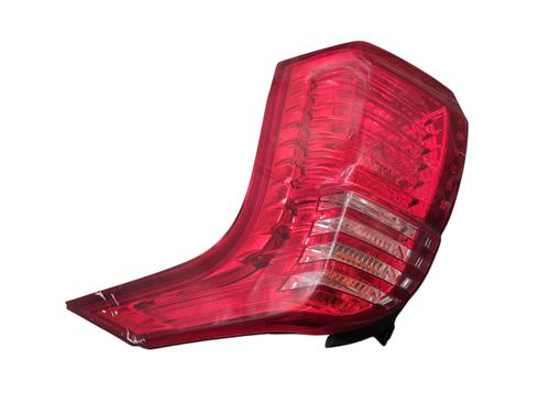 Used Right taillight PEUGEOT 5008 (0U_, 0E_) 1.6 HDi (112 hp) 27873496