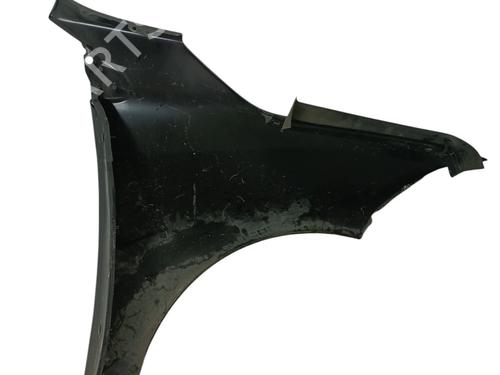 left-front-fenders-renault-megane-iii-hatchback-bz01_-b3_-2008-29175571 main image