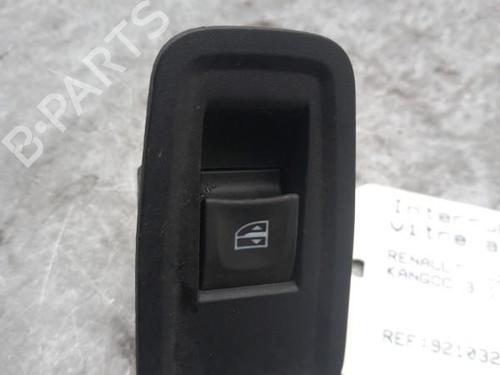 Used Right rear window switch Right rear window switch RENAULT KANGOO III MPV TCe 130 (KJMB) (131 hp) 25060213 25060213
