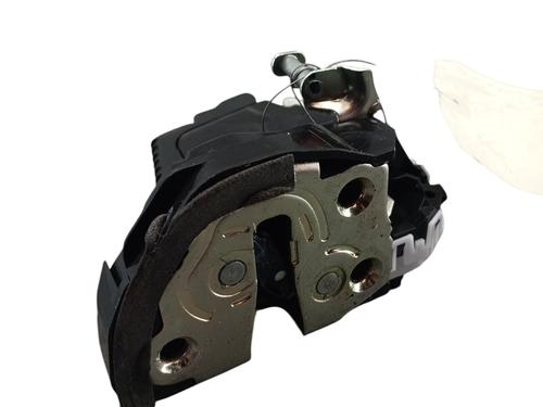 Rear right lock TOYOTA YARIS (_P13_) 1.5 (NSP131_) | BP32363634C99