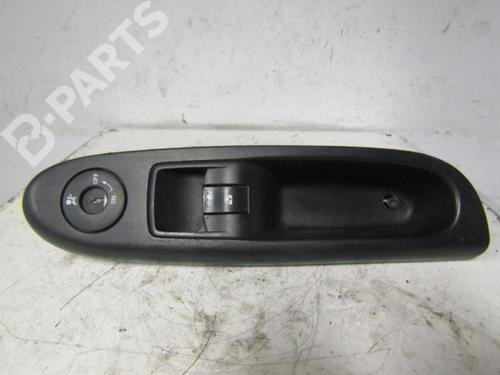 Used Right front window switch Right front window switch RENAULT CLIO II (BB_, CB_) 1.5 dCi (B/CB07) (65 hp) 10597871 10597871