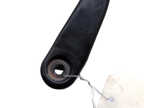 Used Front windshield wiper arm BMW 1 (F21) 114 d (95 hp) 27833717