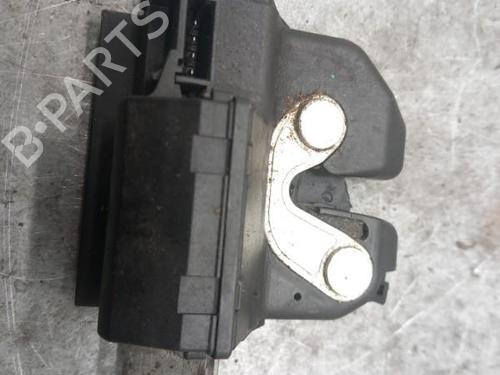 Used Tailgate lock OPEL CORSA D (S07) [2006-2015]  25074828