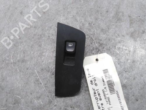 Used Right front window switch AUDI A1 (8X1, 8XK) 1.6 TDI (90 hp) 25074875