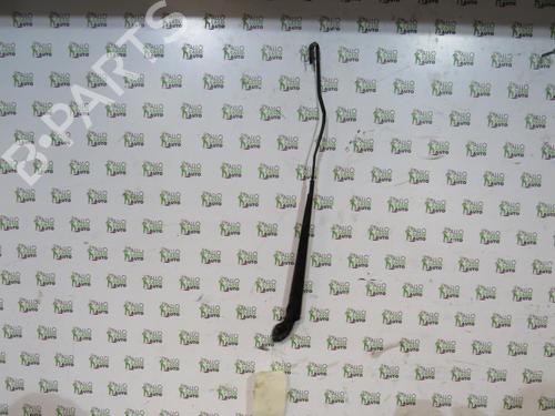Used Front windshield wiper arm CITROËN XSARA (N1) 1.9 D (68 hp) 25097121