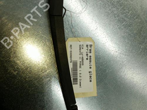 rear-windshield-wiper-arm-kia-sorento-ii-xm-2009-2010-2011-2012-2013-2014-2015-2016-25104999 main image