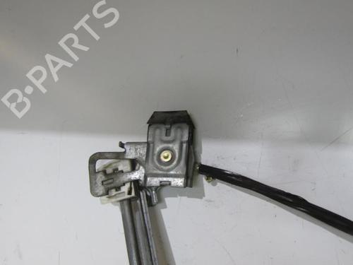 Used Front right window mechanism Front right window mechanism SKODA OCTAVIA I (1U2) 1.9 TDI (110 hp) 25082951 25082951