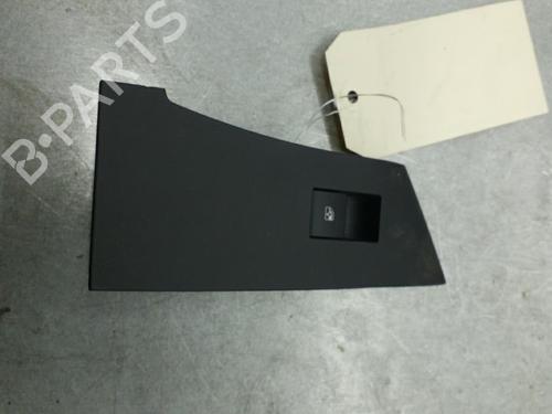 right-front-window-switch-opel-astra-j-gtc-2011-2012-2013-2014-2015-2016-2017-2018-25088930 main image