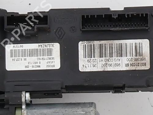 front-left-window-mechanism-renault-megane-iii-hatchback-bz01_-b3_-2008-33610282 main image