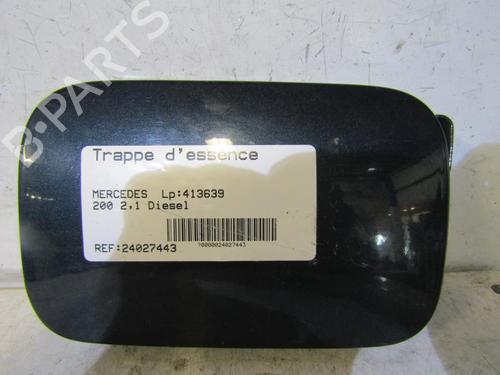 Used Fuel flap MERCEDES-BENZ E-CLASS (W210) E 200 CDI (210.007) (116 hp) 25064479