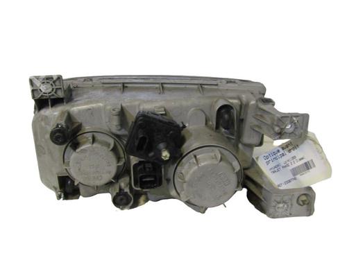 Used Right headlight HYUNDAI TRAJET (FO) 2.0 CRDi (113 hp) 25082884