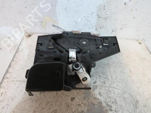 Used Rear left interior door handle Rear left interior door handle CITROËN C5 II (RC_) 1.6 HDi (RC8HZB) (109 hp) 25081117 25081117