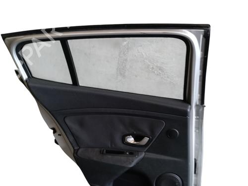 left-rear-door-renault-megane-iii-hatchback-bz01_-b3_-2008-26975248 main image