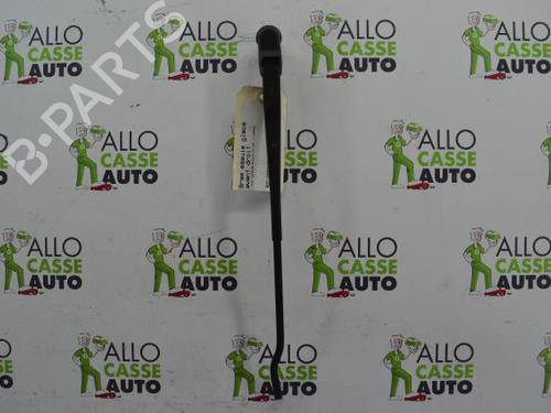 Used Front windshield wiper arm FIAT SEICENTO / 600 (187_) 1.1 (187AXB, 187AXB1A, 187AXC1A02) (54 hp) 25071375