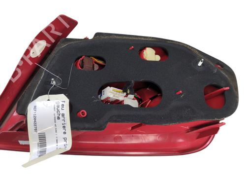 Left taillight PEUGEOT 407 (6D_) 2.0 16V (6DRFJC, 6DRFJE, 6DRFJF) | BP32094815C34