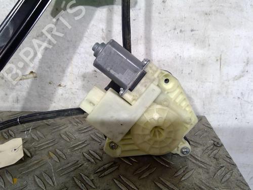 Elevador vidro trás esquerdo Elevador vidro trás esquerdo VW GOLF VII (5G1, BQ1, BE1, BE2) 1.4 TSI (150 hp) 25082317 25082317