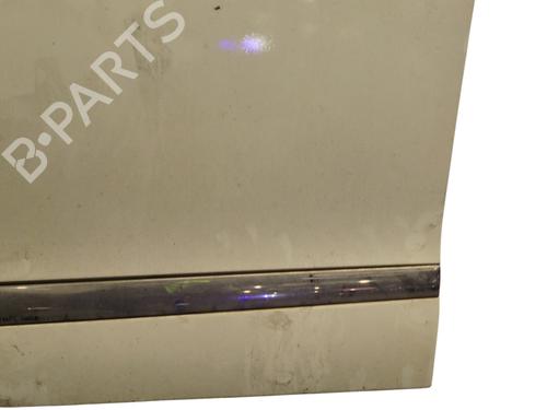 Used Left front door RENAULT SCÉNIC III (JZ0/1_) 1.5 dCi (110 hp) 31980692