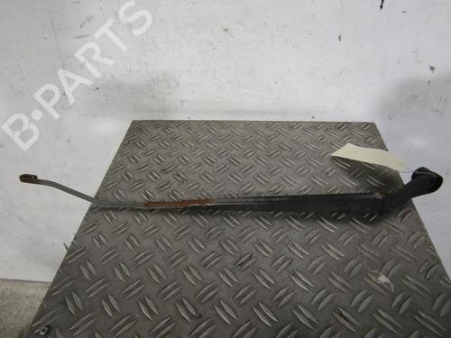 Used Front windshield wiper arm KIA RIO II (JB) 1.5 CRDi (110 hp) 25108653