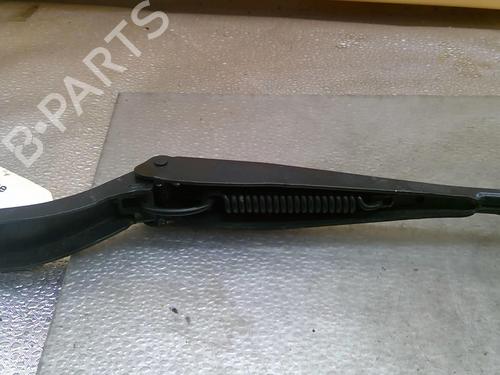 Used Front windshield wiper arm PEUGEOT 208 I (CA_, CC_) 1.6 BlueHDi 100 (100 hp) 25110447