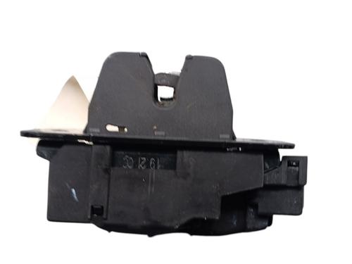 Tailgate lock PEUGEOT 3008 II SUV (MC_, MR_, MJ_, M4_) 1.6 THP 165 (M45GYW, M45GZW, M45GYV) | BP29352287C101 