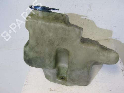 Windscreen washer tank VW GOLF IV (1J1) 2.3 V5 | BP25068709C113 