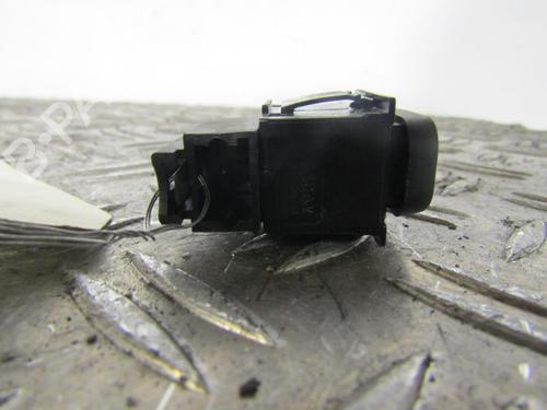 left-rear-window-switch-peugeot-607-9d-9u-2000-25084464 main image