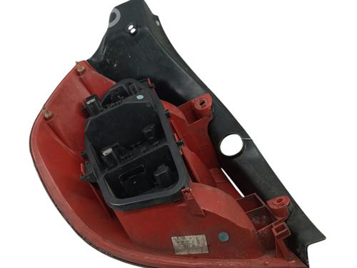 right-taillight-renault-clio-iii-br01-cr01-2005-2006-2007-2008-2009-2010-2011-2012-2013-2014-32195957 main image