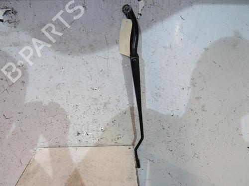 Used Front windshield wiper arm PEUGEOT 307 CC (3B) 2.0 16V (136 hp) 25069429