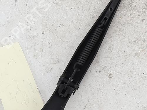 Used Front windshield wiper arm Front windshield wiper arm 37588188 37588188