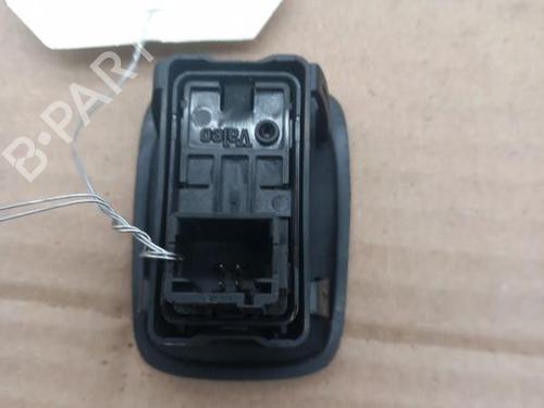 Used Right rear window switch Right rear window switch PEUGEOT 207 (WA_, WC_) 1.4 16V (88 hp) 25101338 25101338