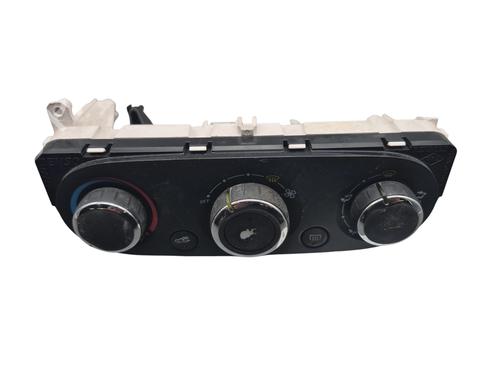 Climate control RENAULT CLIO IV (BH_) 1.5 dCi 75 | BP29221976I5 