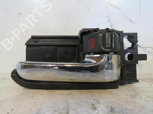 Used Front right interior door handle TOYOTA COROLLA (_E12_) 1.4 D (NDE120_, NDE120R) (90 hp) 25112802