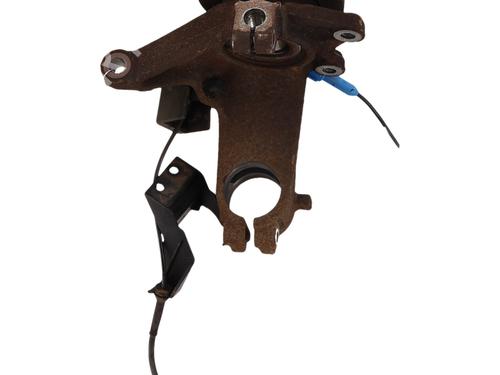 Used Right front steering knuckle Right front steering knuckle PEUGEOT 206+ (2L_, 2M_) 1.4 i (73 hp) 33741855 33741855
