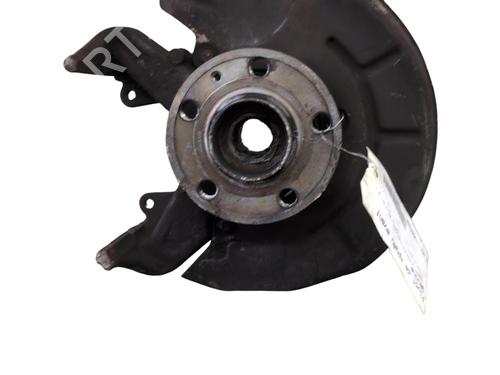 Achsschenkel links vorne VW POLO IV (9N_, 9A_) 1.4 TDI | BP29940255M25