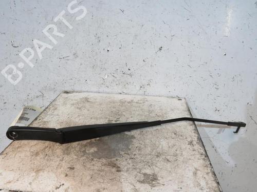 Used Front windshield wiper arm VW GOLF V (1K1) 1.6 FSI (115 hp) 25109672