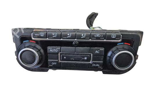 AC Styreenhet / Manøvreringsenhet VW GOLF VI (5K1) [2008-2014]  25075364